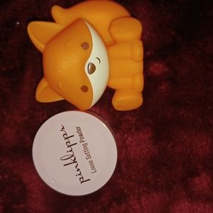 🆕️3/$12 Pinklipps Mini Loose Setting Powder in Banana 1.8g